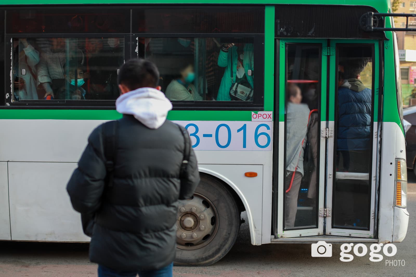 Нийтийн тээвэрт цахим төлбөрийн систем нэвтрүүлснээр орлого нь 69.3 хувиар өсжээ