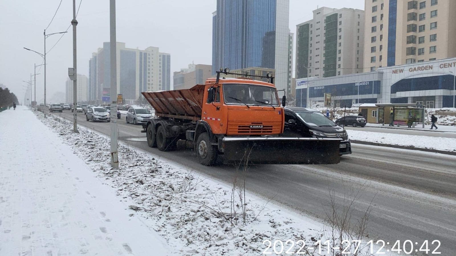 Өвөлжилтийн бэлтгэл хангаж 16 мянган тонн давс нөөцөлжээ