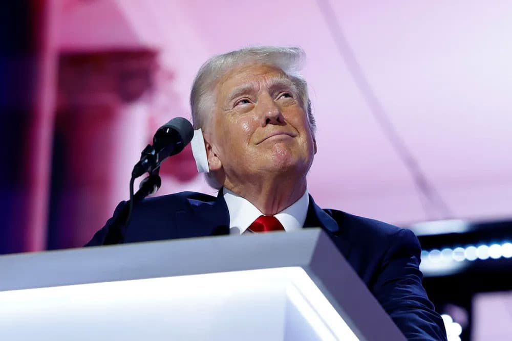 Доналд Трамп: Тэр өдөр бурхан миний талд байсан