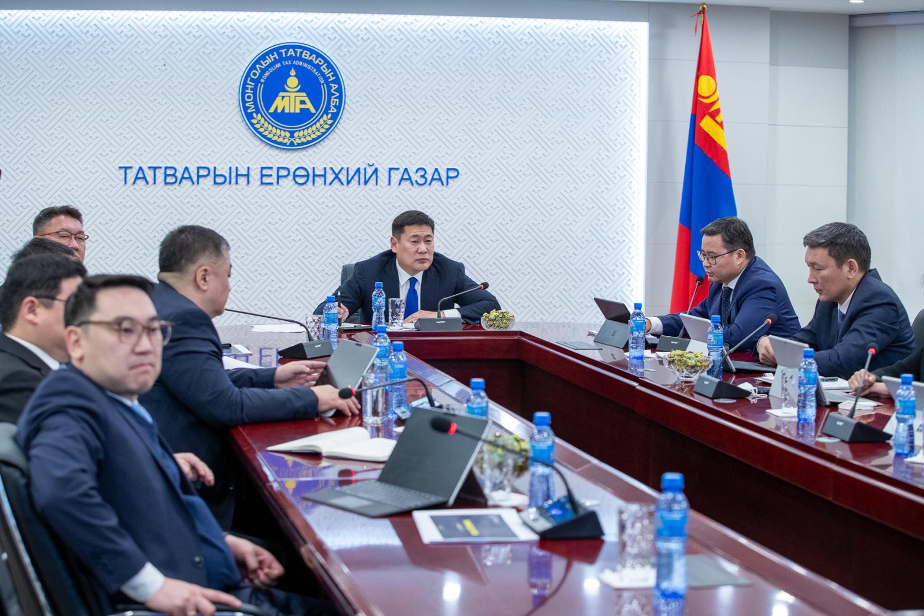 НӨАТ-ыг сар бүр авч байгаа нь  ААН-үүдэд хүндрэл учруулдаг гэжээ