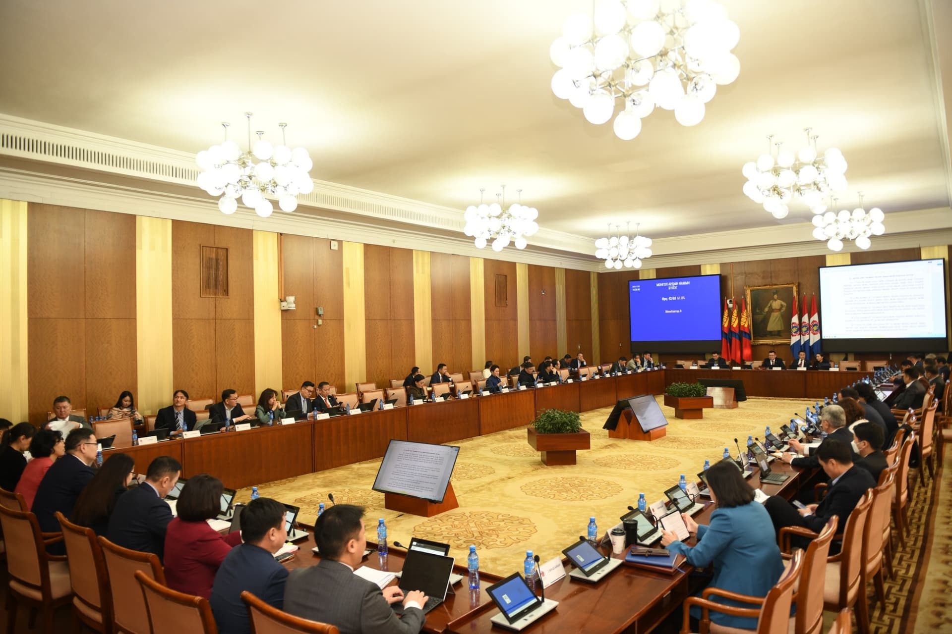 Засгийн газраас өргөн мэдүүлэх төсөв нь цоо шинэ төсөв биш засварлагдсан төсөв байна