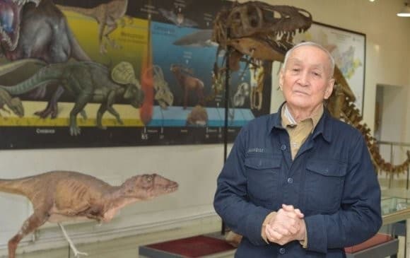 Хөдөлмөрийн баатар, Академич Р.Барсболд таалал төгсжээ