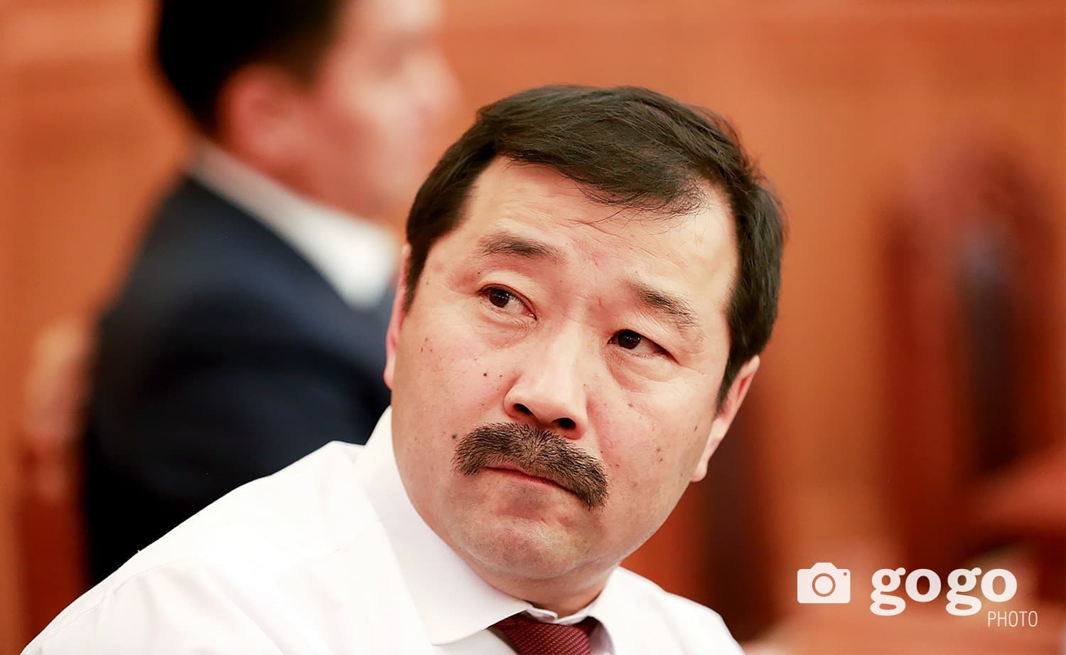 Ж.Бат-Эрдэнэ: Баялгийн хараал гэдэг нь энэ