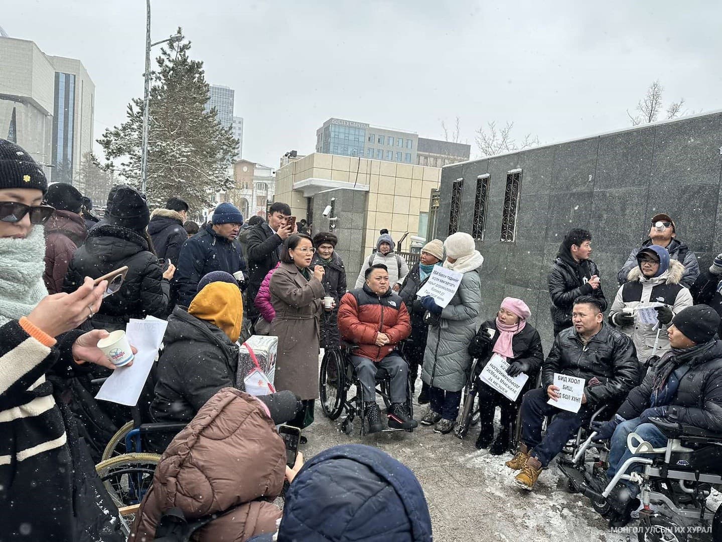 "Хөгжлийн бэрхшээлтэй иргэдийг анхаарлын гадна орхихгүй"