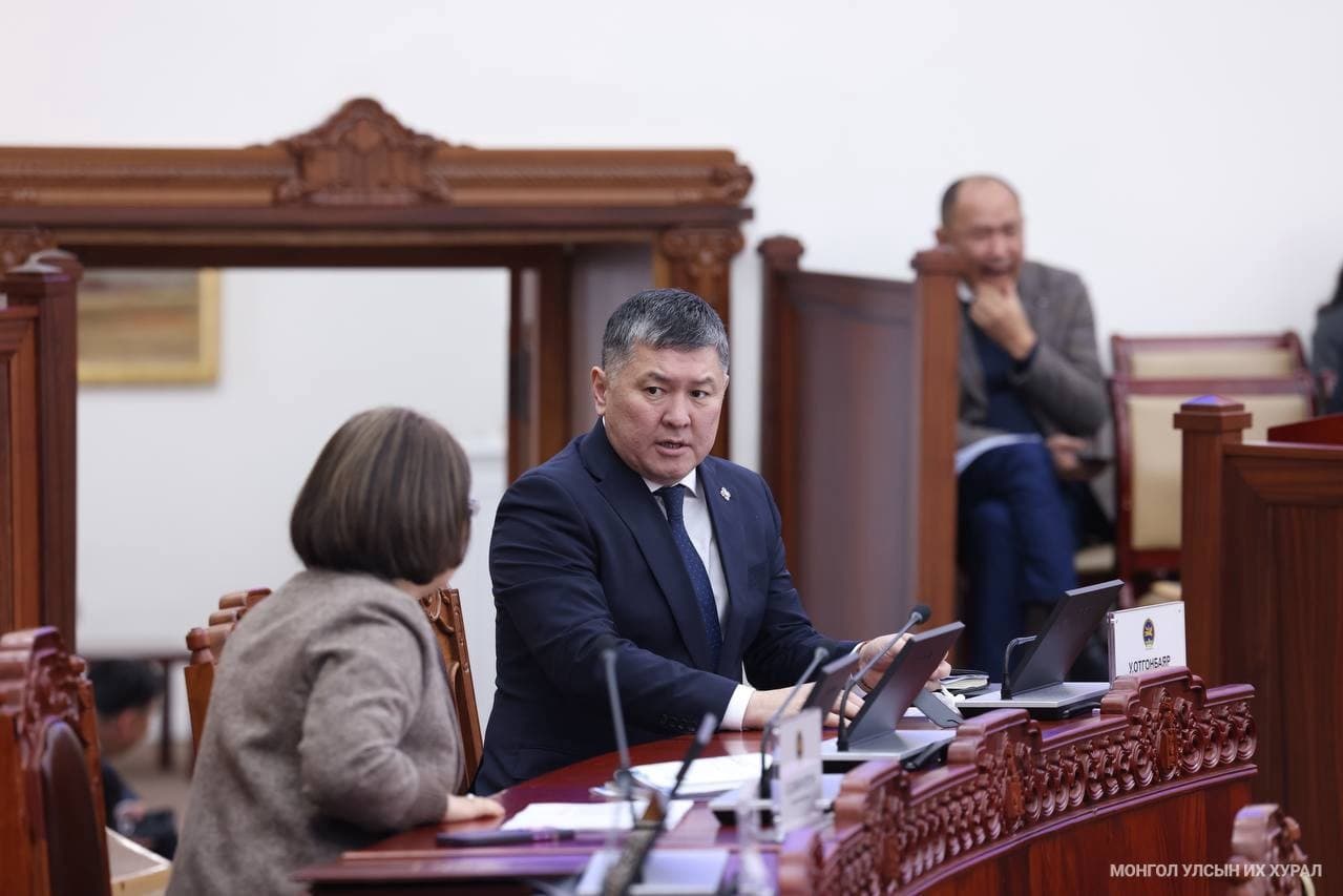 Төлбөрийн чадваргүйдлийн тухай хуулийн төслийн шинэчилсэн найруулгыг хэлэлцэж эхэллээ
