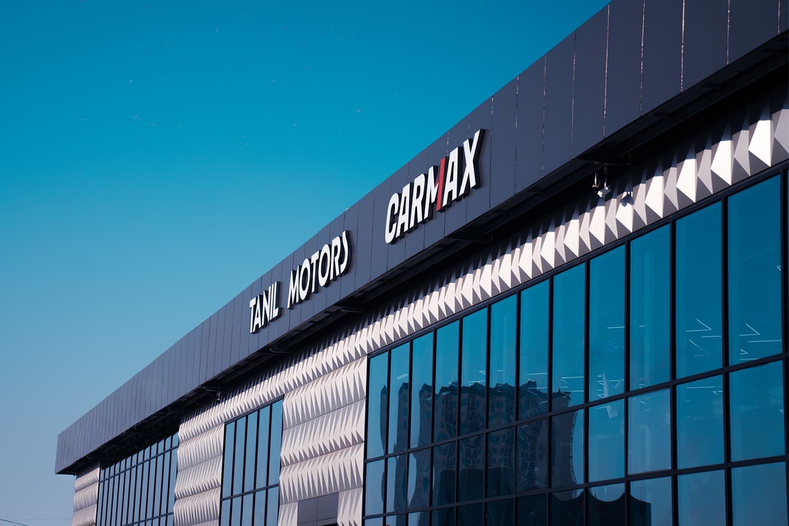 CARMAX Эрдэнэт хотод албан ёсны гэрээт салбараа нээлээ
