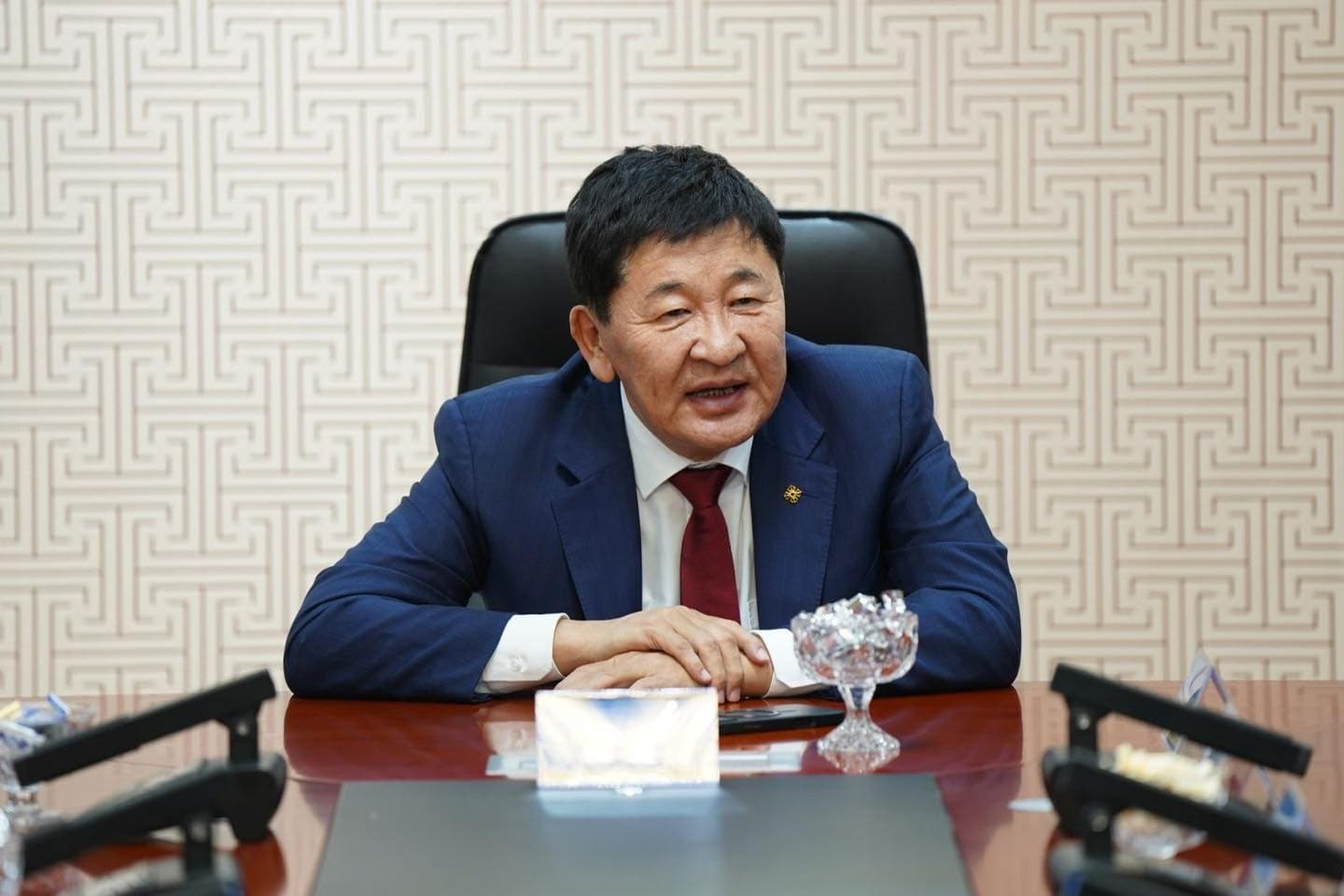 Б.Дэлгэрсайхан: Хөшигийн хөндийн төмөр зам, навигацын тоног төхөөрөмжийн шинэчлэлийг энэ онд дуусгана