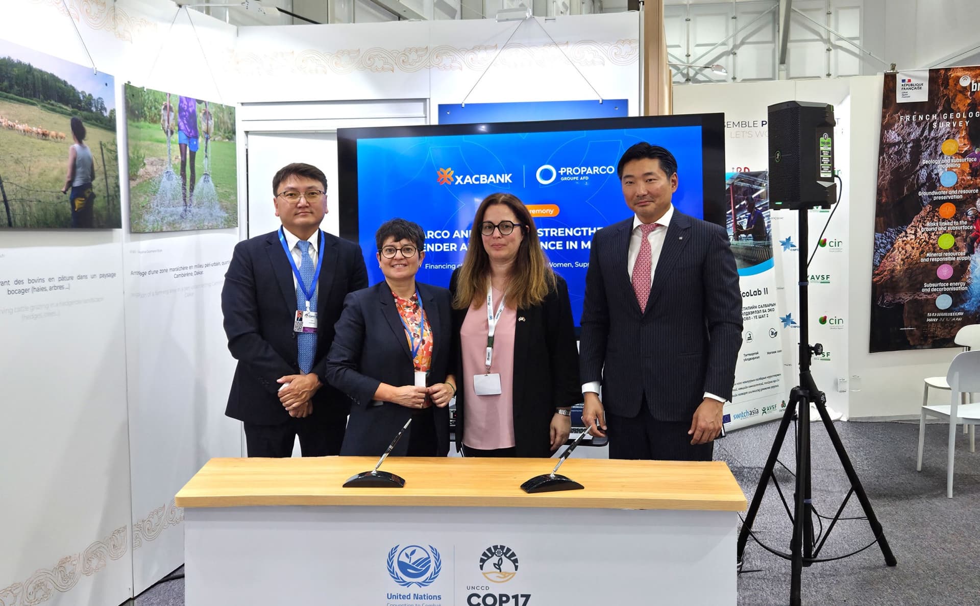COP17 | ХасБанк уур амьсгалын өөрчлөлтийг сааруулах, ЖДБ-ийг дэмжих зорилгоор 40 сая ам.долларын санхүүжилт татлаа