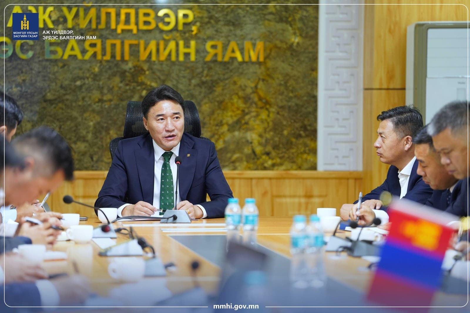 Уул уурхайн салбарын ААН-үүдтэй хамтарч импортын хэмжээг нэмэгдүүлнэ