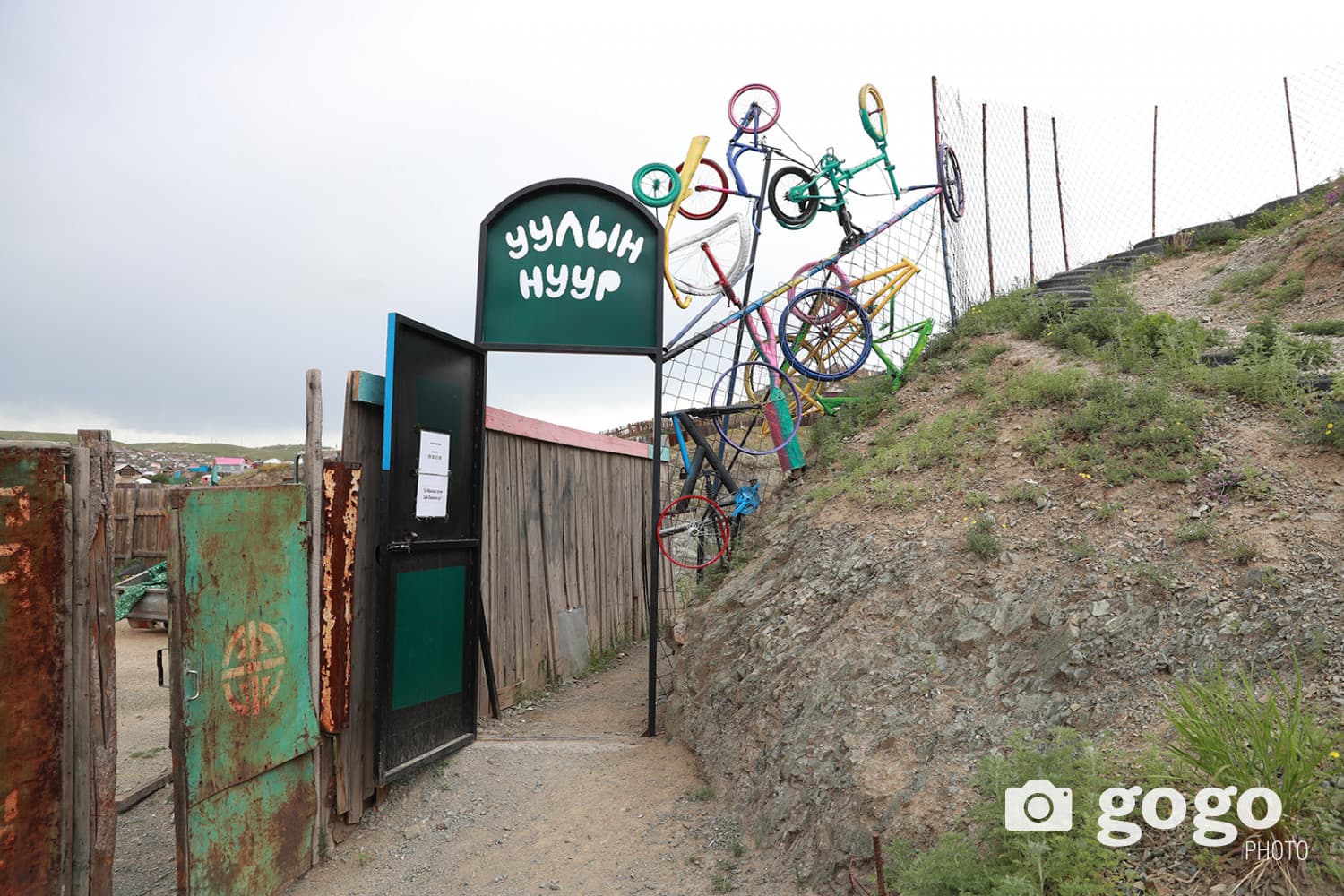“Ногоонбаатар” эко урлагийн олон улсын наадмын оролцогчдын бүтээл