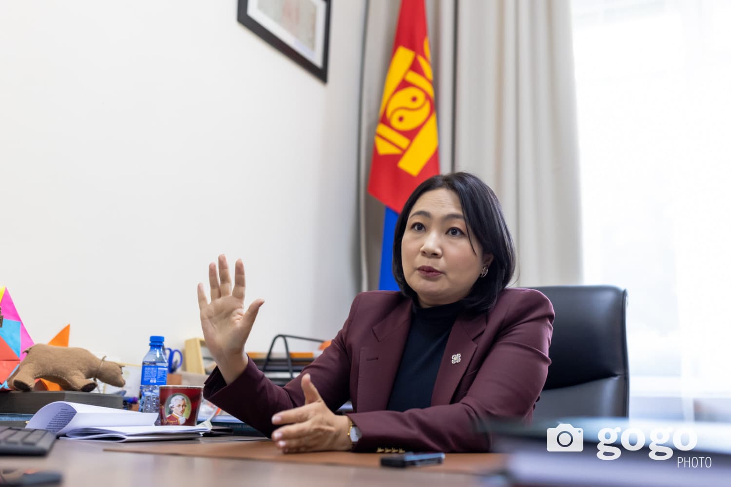 "Монгол Улс дэлхийд байхгүй хямд тамхитай болсон, учир нь татварыг нь нэмэлгүй маш удсан"